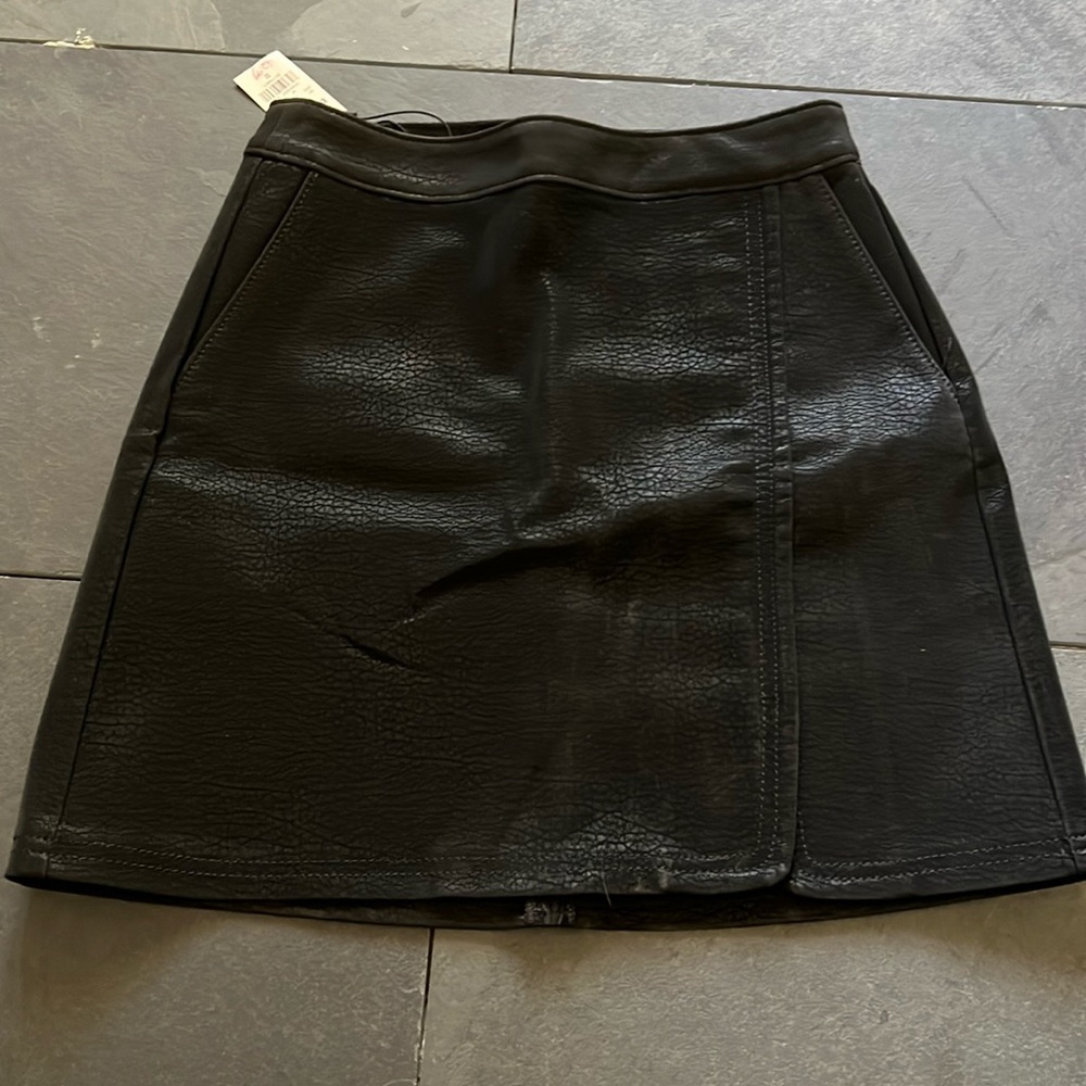 Stunning black pleather skirt